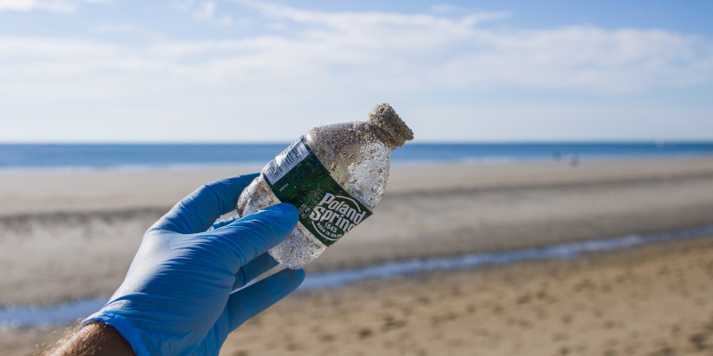 Ooho Water- A edible water bottle declares war on plastic bottles
